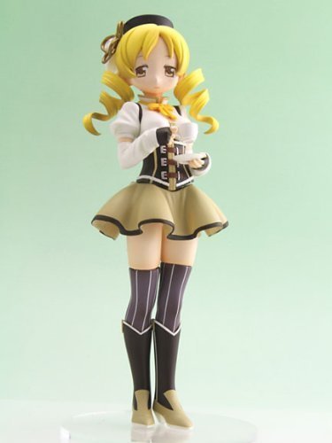 Tomoe Mami DX Figure Mahou Shoujo Madoka