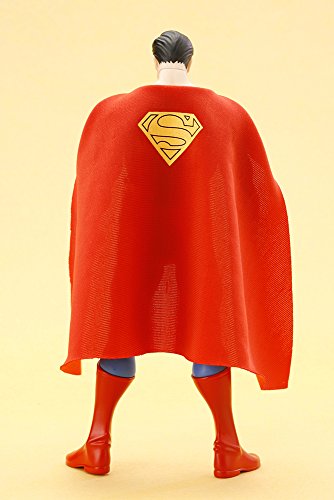 Superman 1/10 DC Universe - Kotobukiya ARTFX+ DC UNIVERSE