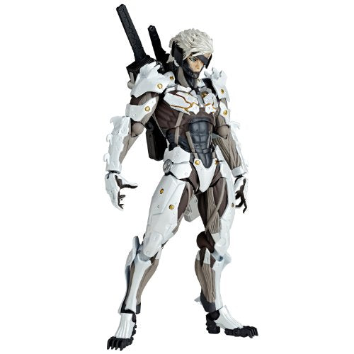Raiden (White Armor ver. version) Revoltech (#140EX) Metal Gear Rising: Revengeance - Kaiyodo