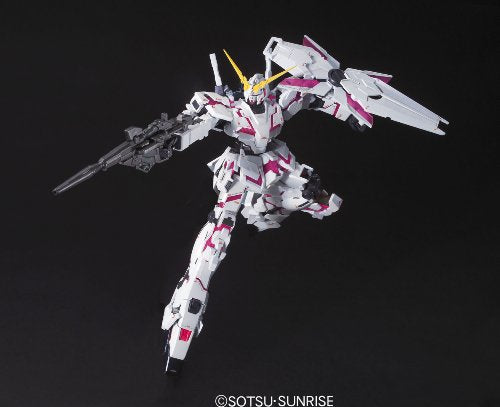 RX-0 Unicorn Gundam 1/144 Super HCM Pro Kidou Senshi Gundam UC - Bandai