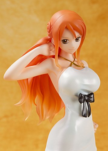 Nami Figuarts ZERO  - ONE PIECE FILM GOLD Ver.
