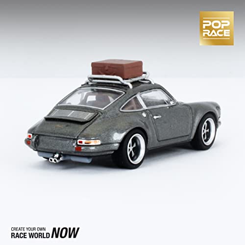 1/64 Singer Grey with Luggage