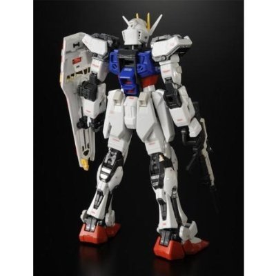 GAT-X105 Strike Gundam-1/144 scale-RG Kidou Senshi Gundam SEED-Bandai