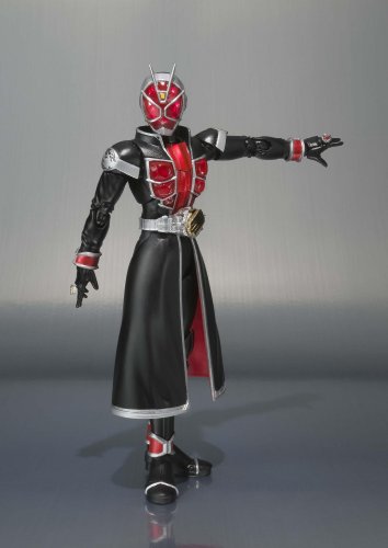 MAsked Rider Wizard S.H.Figuarts Kamen Rider Wizard - Bandai