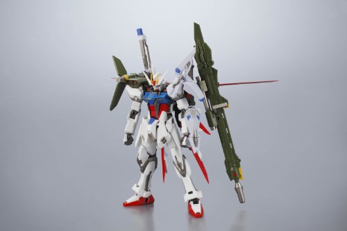 GAT-X105 Strike Gundam GAT-X105+AQM/E-YM1 Perfect Strike Gundam Robot Damashii (R-135)Robot Damashii <Side MS> Kidou Senshi Gundam SEED - Bandai