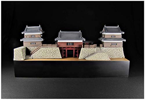 1/200 Scale Plastic Kit Shinsyu-Ueda Castle with Sanada-Kabuto Paper Craft