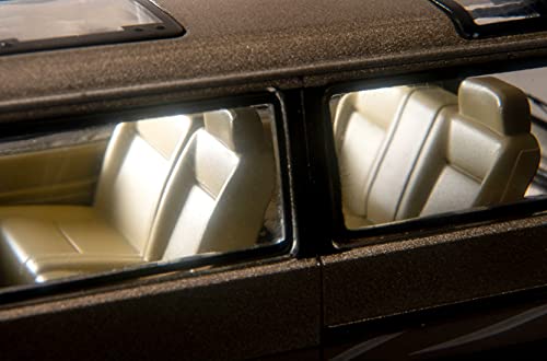 1/64 Scale Tomica Limited Vintage NEO TLV-N216c Toyota Hiace Wagon Super Custom Limited (Beige / Brown)