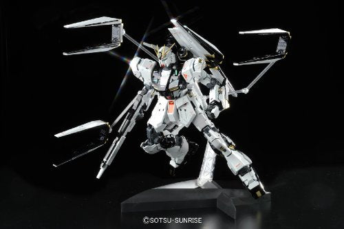 RX-93 Nu Gundam (Ver. Ka version) - 1/100 scale - MG Kidou Senshi Gundam: Char's Counterattack - Bandai