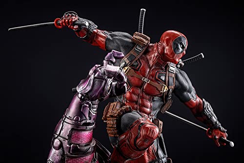 "Marvel Universe" Deadpool Fine Art Statue Signature Series Feat. Kucharek Brothers