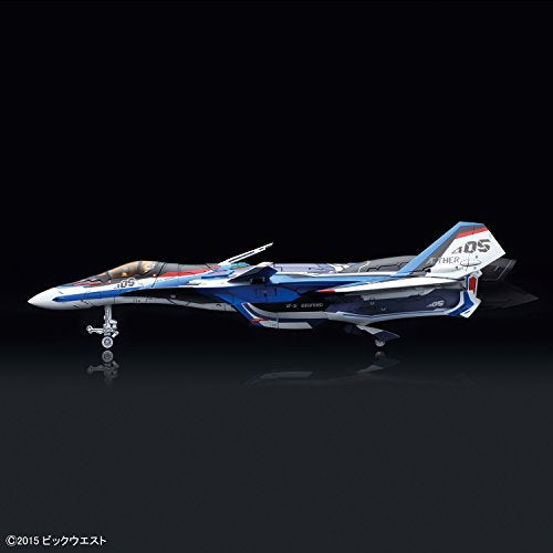 VF - 31j Kai Siegfried, (Hayate Immelman Custom decultural version) - 1 / 72 Scale - Macro delta - bandi