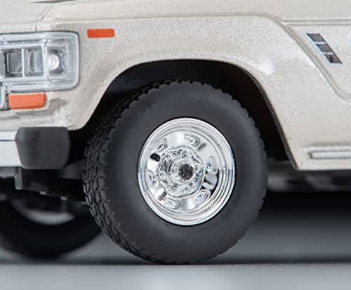 1/64 Scale Tomica Limited Vintage NEO TLV-268b Toyota Land Cruiser 60 North America Ver. (Beige M) 1988