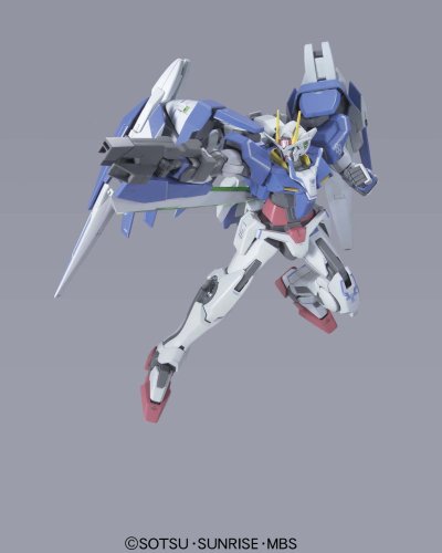 GN-0000 + GNR-010 00 Raiser GN-0000 00 Gundam GNR-010 0 Raiser (Designer's Color Ver. Version)-1/100 scale-1/100 Gundam 00 Model Series (17) Kidou Senshi Gundam 00-Bandai
