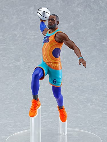 "Space Jam: A New Legacy" POP UP PARADE LeBron James