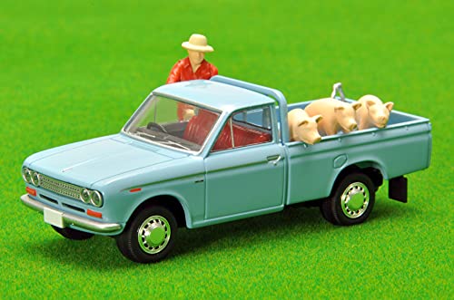 1/64 Scale Tomica Limited Vintage TLV-195b Datsun Truck 1500 Deluxe (Light Blue) with Figure