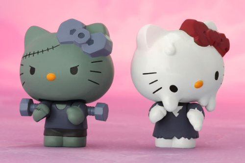 FCC "Hello Kitty" Mega Monster Cosplay Collection