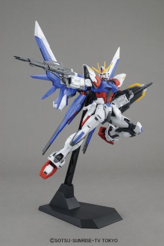 Gat-X105B Build Strike Gundam Gat-X105B / FP Construction Strike Gundam Package complet - 1/100 Échelle - MG (# 176), Gundam Construction Fighters - Bandai