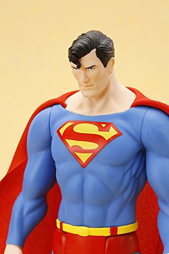 Superman 1/10 DC Universe - Kotobukiya ARTFX+ DC UNIVERSE