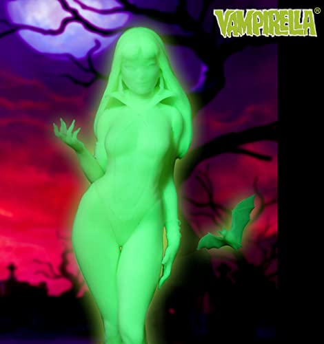 "Vampirella" Vampirella 1/8 Scale Plastic Model Kit Luminescent Ver.