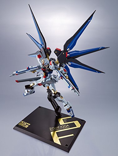 ZGMF-X20A Strike Freedom Gundam Metal Robot Damashii Kidou Senshi Gundam SEED Destiny - Bandai