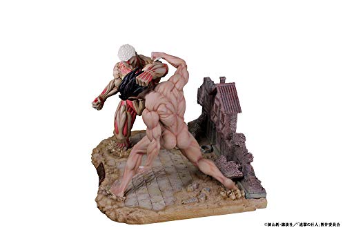 "Attack on Titan" Eren vs Armored Titan Polyresin Super Large Diorama