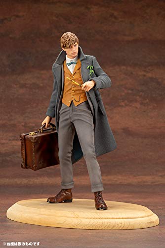 Newt Scamander  - 1/10 scale - Fantastic Beasts: The Crimes of Grindelwald - Kotobukiya
