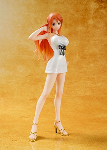 Nami Figuarts ZERO  - ONE PIECE FILM GOLD Ver.