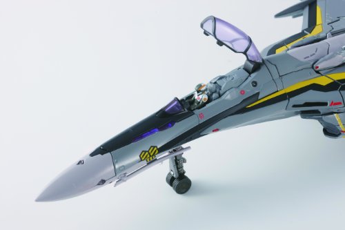 VF-25S Messiah Valkyrie (Ozma Lee Custom) 1/60 DX Chogokin Renewal Ver. Macross Frontier - Bandai