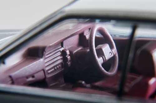1/64 Scale Tomica Limited Vintage NEO TLV-N282a Nissan Skyline 4-door HT GT Passage Twincam 24V (White / Beige) 1986