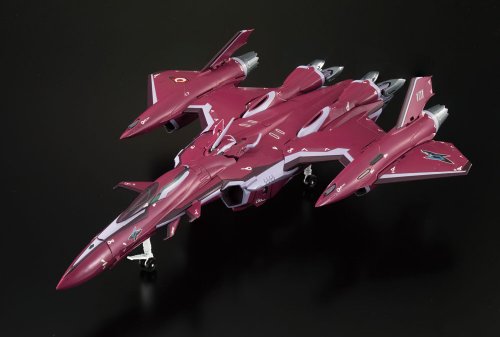 VF-27 Gamma Lucifer Valkyrie (Brera Sterne Custom) 1/60 DX Chogokin Macross Frontier - Bandai