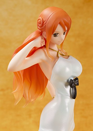 Nami Figuarts ZERO  - ONE PIECE FILM GOLD Ver.