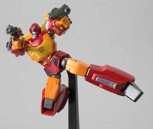 Hot Rodimus Revoltech (No. 047) The Transformers: The Movie - Kaiyodo
