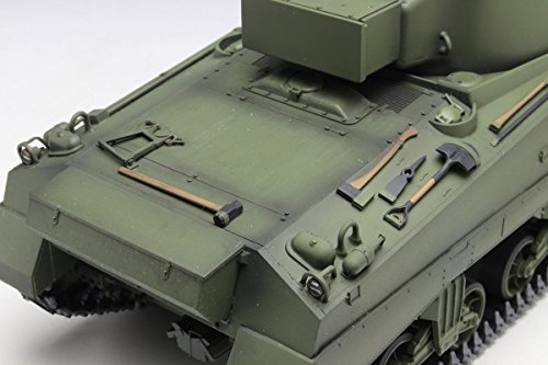 Sherman Firefly (Sanders University High School) - 1 / 35 ratio - Girls and Armor - Platz