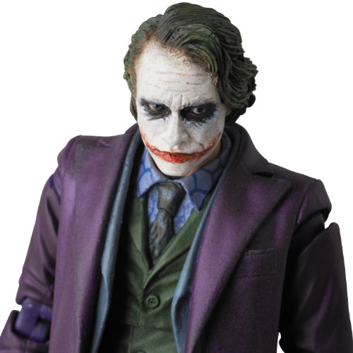 Joker Mafex (#5) El Caballero Oscuro - Medicom Toy