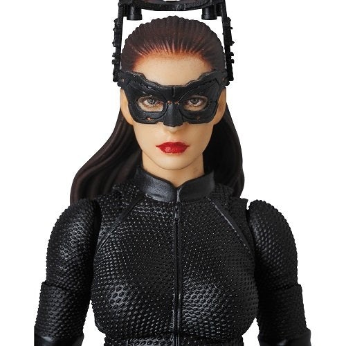 Selina Kyle (Ver.2.0 versión) Mafex (Nº 50) El Caballero de la noche Asciende - Medicom Toy