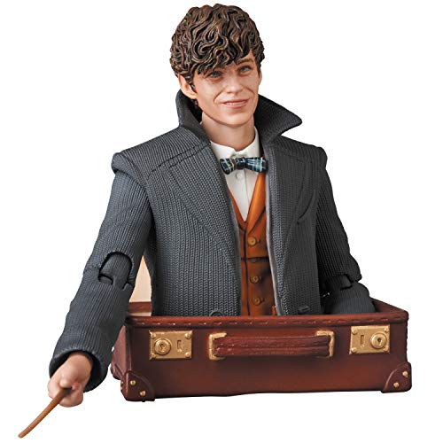 Fantastic Beasts: The Crimes of Grindelwald Mafex (No.097) Newt Scamander - Medicom Toy