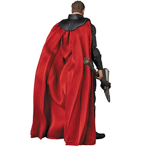 Thor Mafex Vengadores: Guerra del Infinito - Medicom Toy