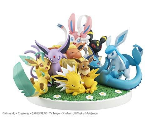 Blacky |&amp;| Booster |&amp;| Eievui |&amp;| Eifie |&amp;| Glazias |&amp;| Leafia |&amp;| Ninfia |&amp;| Duschen |&amp;| Donner-Pocket-Monster - MegaHouse