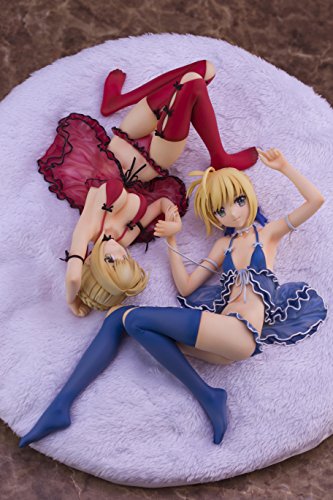 Fate/Extella 1/7 scale Saber & Saber EXTRA