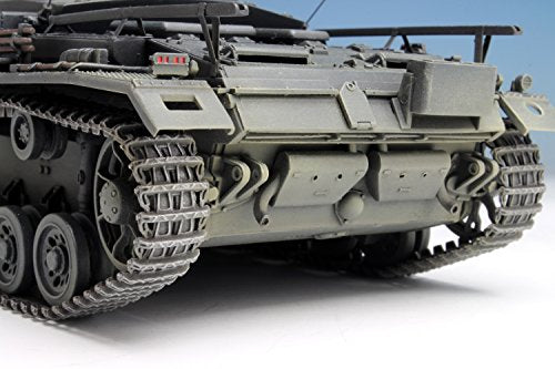 Stug III Ausf F. (Team Kaba San version)-escala 1/35-Girls und Panzer der Film-Platz