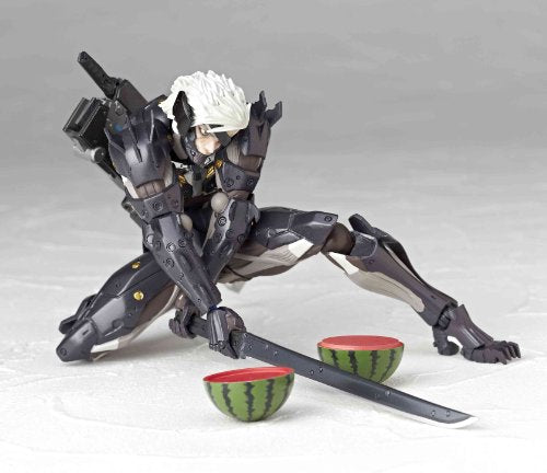 Raiden Revoltech (#140) Metal Gear Rising: Revengeance - Kaiyodo