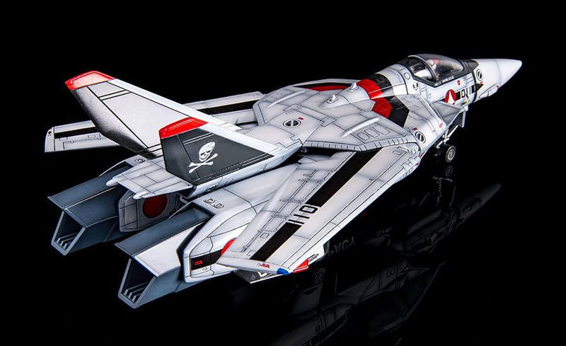 "Macross: Do You Remember Love?" PLAMAX 1/72 VF-1A/S Fighter Valkyrie (Ichijyo Hikaru's Fighter)