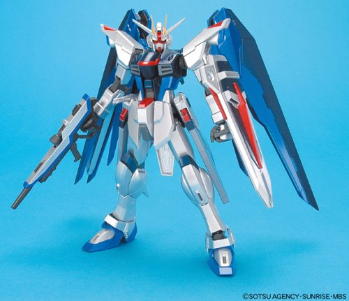 ZGMF-X10A Freedom Gundam (Extra Finish Ver. version) - 1/100 scale - MG Kidou Senshi Gundam SEED - Bandai