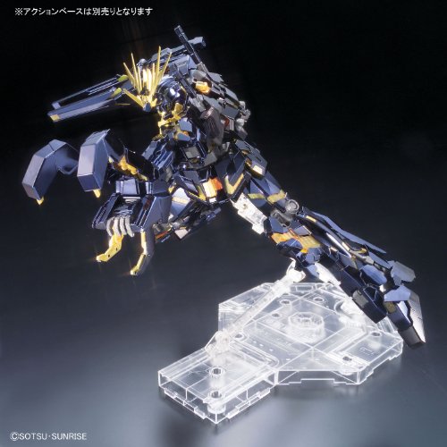 RX-0 Unicorn Gundam \Banshee\ (Titanium Finish version) - 1/100 scale - MG Kidou Senshi Gundam UC - Bandai