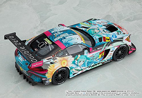 Hatsune Miku GT Project 1/43 GOOD SMILE Hatsune Miku AMG 2017 Season Champion Ver.