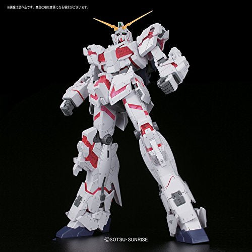 Mega Size Model Unicorn Gundam (Destroy Mode)