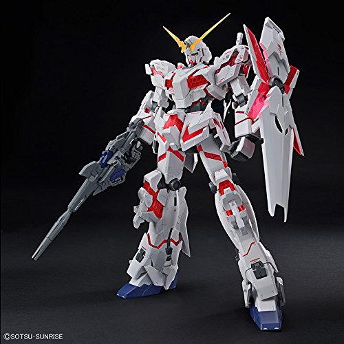 Mega Size Model Unicorn Gundam (Destroy Mode)
