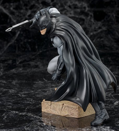 Batman 1/10 ARTFX+ Batman: Arkham City - Kotobukiya