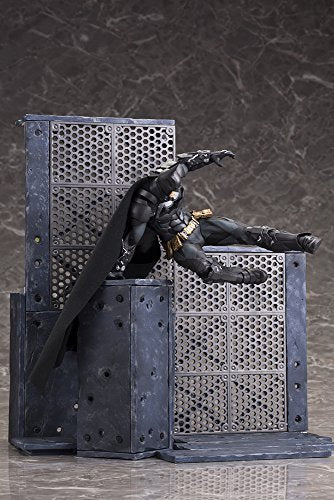 Batman 1/10 ARTFX+ Batman: Arkham Knight - Kotobukiya