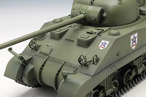 Sherman Firefly (Sanders University High School) - 1 / 35 ratio - Girls and Armor - Platz