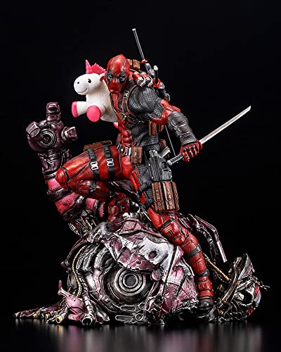 "Marvel Universe" Deadpool Fine Art Statue Signature Series Feat. Kucharek Brothers